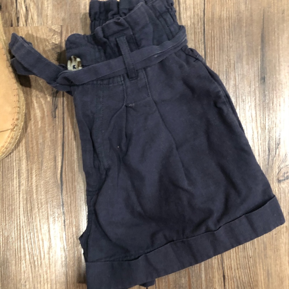 Navy PaperBag Shorts - Picture 4 of 5
